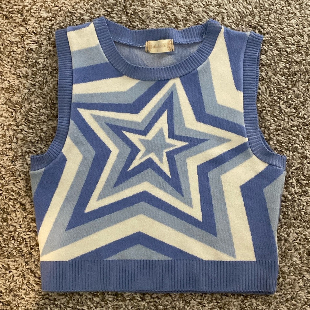 Women’s blue Altar’’d State sweater vest